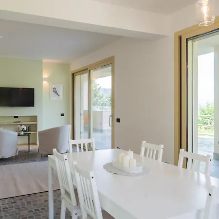 Vacation Paradise - Panoramic View By Rentallcomo Apartament